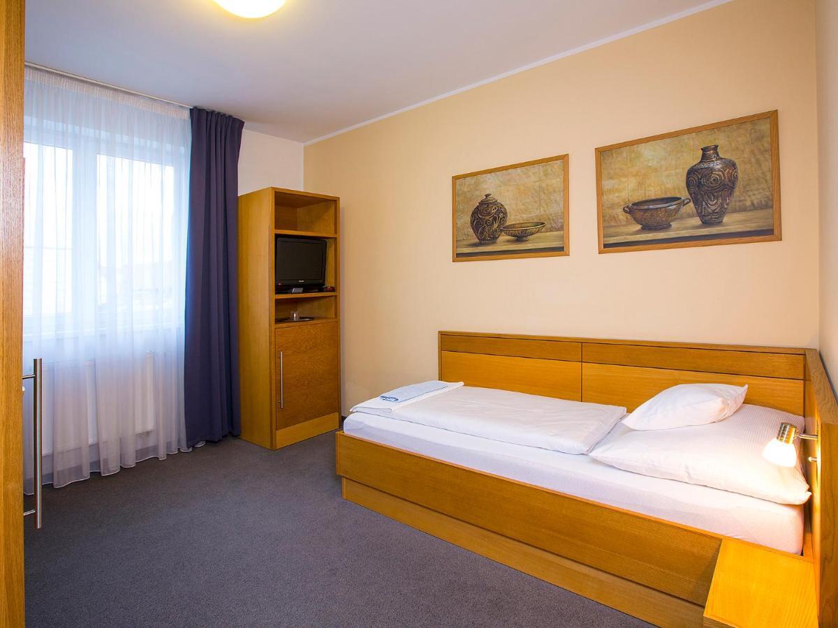 פלזן Hotel Trend חדר תמונה
