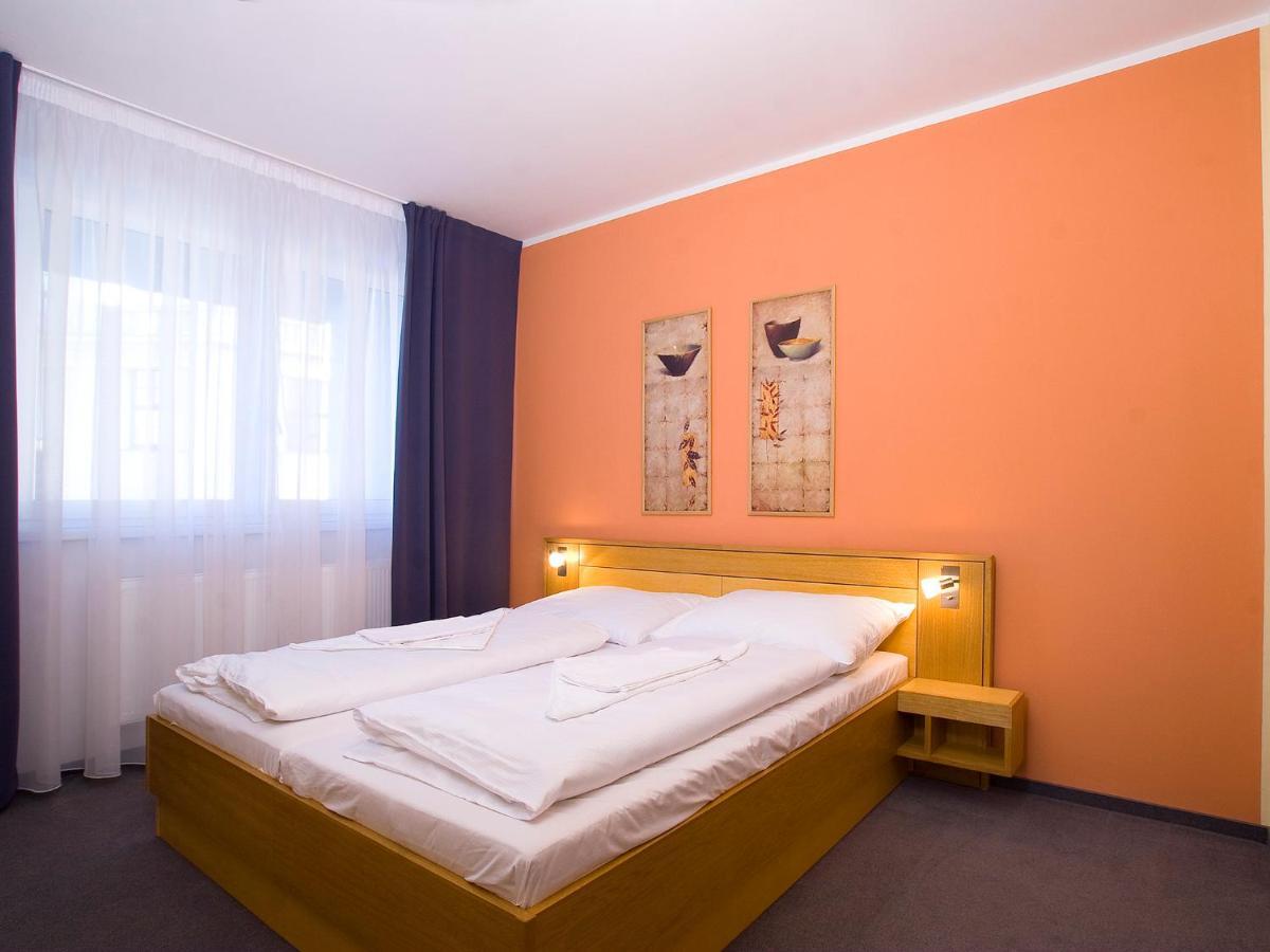 פלזן Hotel Trend חדר תמונה